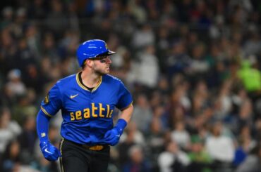 Mitch Garver re-signe avec Seattle pour un contrat de ligue mineure.