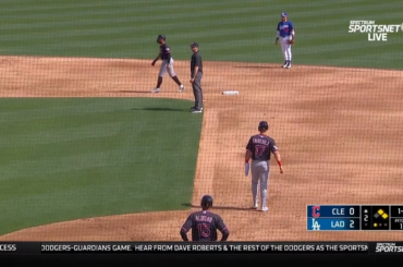 Travis Bazzana ÉCRASE une balle rapide à 99 mph pour son premier circuit du printemps