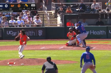 L'erreur de course de base de Matt Shaw mène à un triple jeu en première manche