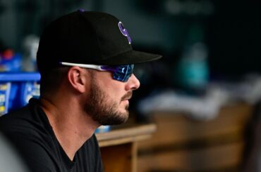 Kris Bryant des Rockies « souffre tous les jours », ne peut pas jouer au baseball mais ne prend pas sa retraite
