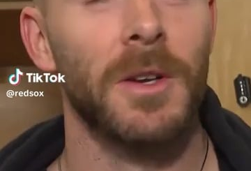 (Red Sox) Trevor Story, au début de sa 33e saison, a commencé à être qualifié de « unc » par ses coéquipiers.