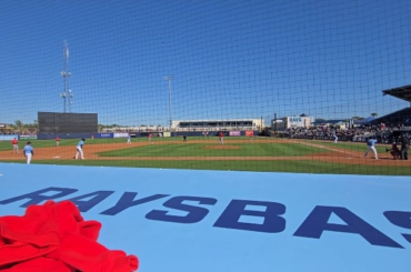 (Point culminant) Jonny DeLuca frappe un simple pour que les Rays battent les Red Sox 2-1