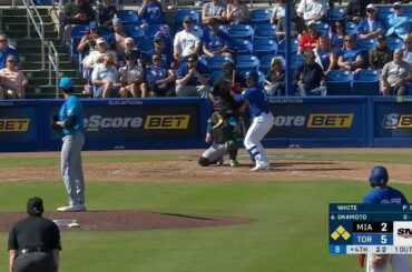 (Point culminant) Kazuma Okamoto réalise un doublé de deux points et montre une nouvelle célébration en deuxième position