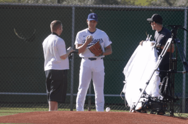 Les pantalons paraissent encore un peu transparents en 2026