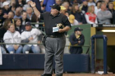 Bruce Froemming, arbitre de la MLB depuis 37 ans, décède à 86 ans