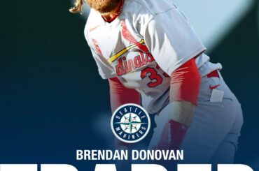 CLAQUER! NOUS AVONS NOTRE BATTE ! (Brendan Donovan) MERCI, ST. LOUIS!