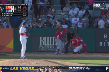 Bo Naylor réalise un doublé RBI pour donner à Équipe Canada une avance de 3-1 !