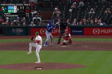 LE PREMIER JEU DE TROIS HOMÈRES DE L'HISTOIRE DE LA WBC APPARTIENT À VINNY P ! (Pasquatch)