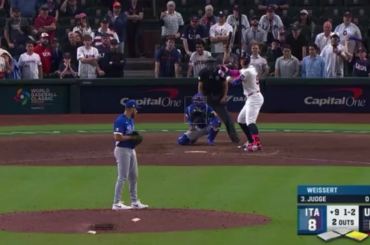 (Point culminant) Weissert a retiré Judge sur des prises et l'Italie a réussi une ÉNORME surprise lors d'une victoire 8-6 contre les États-Unis.