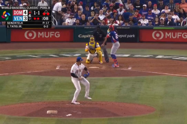 (Surligner) FERNANDO TATIS JR. 3-RUN HOME RUN ! AUCUN DOUTE !