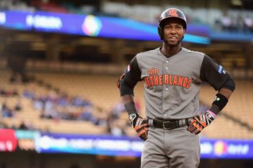 La suspension de Jurickson Profar a laissé l'équipe des Pays-Bas se démener quelques minutes avant le match.