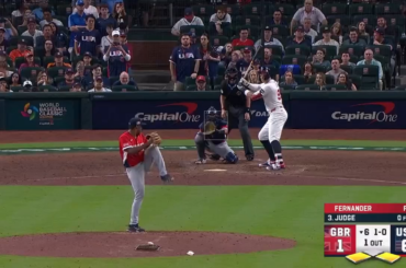 (Point culminant) Le simple RBI de 109 MPH d'Aaron Judge crée un trou dans le mur du champ extérieur