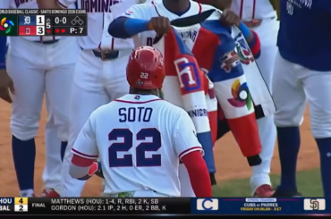 (Point culminant) Un autre home run de Juan Soto, une autre incroyable célébration de l'équipe de la République Dominicaine !