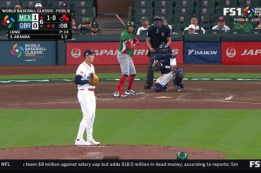 Trayce Thompson réalise une belle prise au mur pour priver Jonathan Aranda d'un home run
