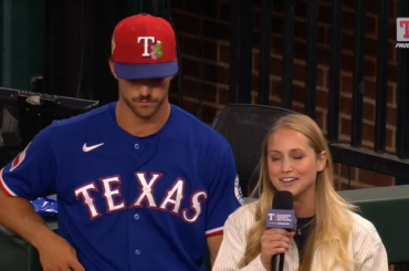 Skip Schumaker a déclaré à Carter Baumler, le choix de la règle 5, qu'il figurait sur la liste de la journée d'ouverture des Rangers lors d'une visite au monticule