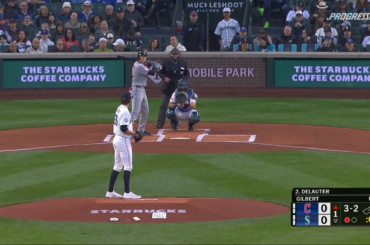 Hier soir, Chase DeLauter est devenu le 7ème joueur de l'histoire de la MLB avec 2 circuits lors de ses débuts en MLB. Le premier depuis Trevor Story en 2016.