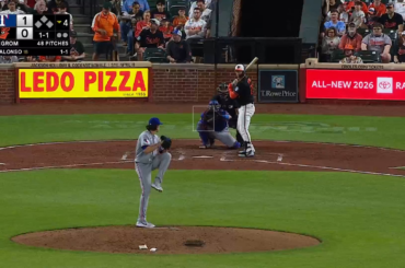 (Point culminant) Pete Alonso frappe son premier circuit des Orioles contre Jacob deGrom