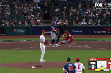 Les États-Unis marquent premiers dans le 1er avec un groundout de Kyle Schwarber RBI