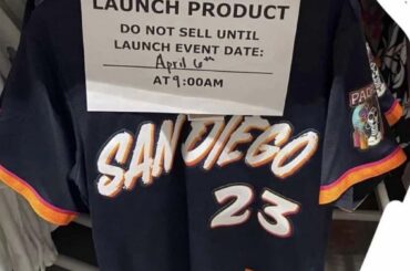 Fuite des maillots Padres New City Connect