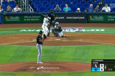 Les White Sox de Chicago évitent d'aller 0-162 en battant les Marlins à Miami