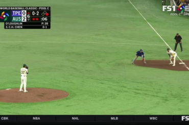 Le capitaine du Chinese Taipei, Chieh-Hsien Chen, est touché à la main et doit quitter le match.