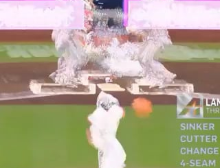 (Tony Adams) Sans raison, voici une superposition des 96 emplacements de Lance McCullers Jr.