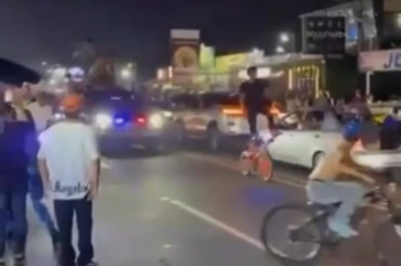 Les célébrations au Venezuela deviennent un peu folles