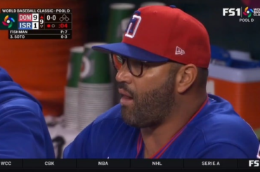 Soto frappe son 2ème flyout d'avertissement, Vladdy et Julio lui font faire des pompes