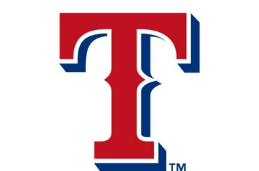 Les Rangers dévoilent l'ajout d'une statue « One Riot, One Ranger » au Globe Life Field