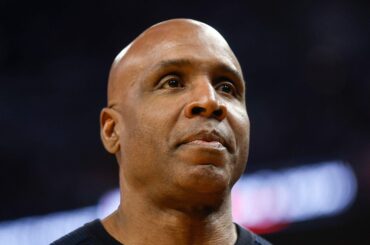 Barry Bonds rejoint Netflix en tant qu'analyste pour sa liste MLB, de loin son rôle d'après-carrière le plus important.