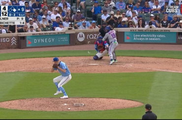 Hoby Milner amène Bo Bichette à se lancer dans un double jeu, prolongeant la séquence de défaites des Mets à 9 matchs, ce qui en fait leur plus longue séquence de défaites depuis plus de 20 ans.