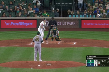 Cal Raleigh remporte 3 matchs consécutifs avec un Home Run et écrase son 5e de l'année