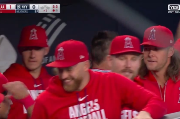 Jo Adell revient dos à dos avec Mike Trout et c'est 2-0 Angels au 1er !