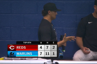 Les diffuseurs des Marlins demandent ce qui ne va pas avec le psycho-releveur Tyler Phillips
