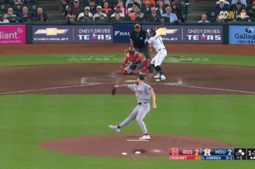 (Point culminant) Carlos Correa lance un home run de 3 points dans les Crawford Boxes et les Astros sautent devant
