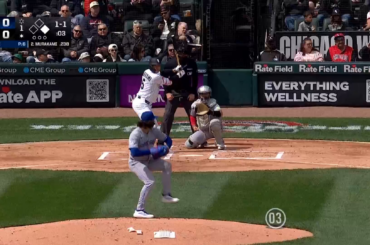 (Point culminant) Munetaka Murakami simple lors de sa première présence au bâton à Chicago