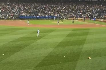 (Point culminant ?) Apparemment, le temps est devenu SI mauvais aujourd'hui au PNC Park
