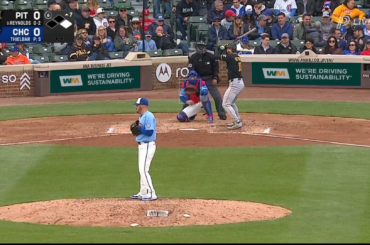 (Point culminant) Au début de la 7e manche sans coup sûr, Bryan Reynolds frappe un circuit de 2 points contre Caleb Thielbar pour prendre les devants 2-0