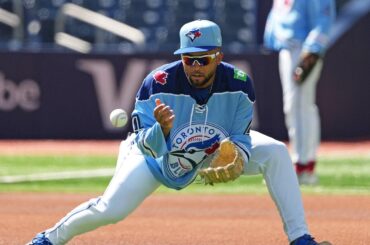 Les Phillies acquièrent OF Steward Berroa auprès des Brewers