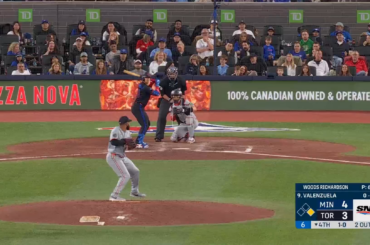 (Point culminant) Le premier home run en carrière de Brandon Valenzuela donne l'avantage aux Blue Jays ! Ils ont marqué 5 points dans le 4ème !