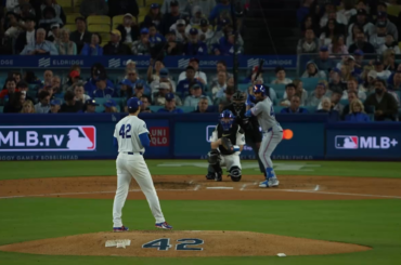 Le sale balayeur de Shohei Ohtani, capturé au ralenti et depuis le champ central !