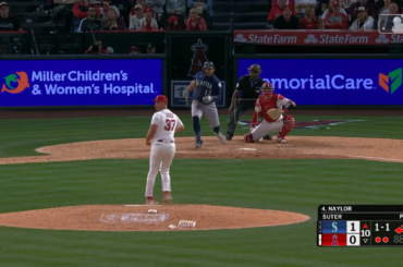 Josh Naylor porte le coup final du match !