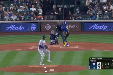 RANDY MOONSHOT POUR DONNER AUX MARINERS UNE AVANCE DE 5-3 !!!