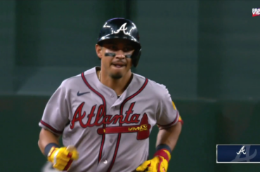 (Point culminant) Le home run en solo de Mauricio Dubon porte le score à 11-1