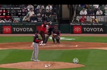(Point culminant) MUNETAKA MURAKAMI FAIT IMMÉDIATEMENT L'HISTOIRE DE LA MLB‼️ Après son 11e coup de circuit, Murakami a le plus grand nombre de HR par une recrue avant mai dans l'histoire de la MLB 🤯