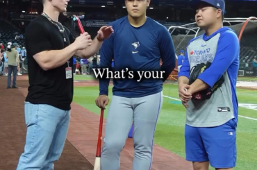 (Bat Boys) Kazuma Okamoto nomme son équipe japonaise de tous les temps