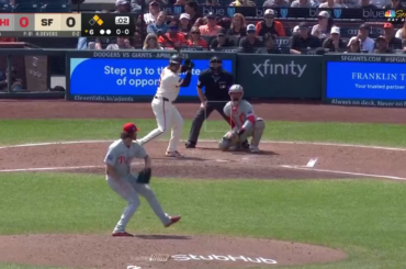 (Point culminant) Rafael Devers écrase un circuit de 3 points pour prendre l'avantage !