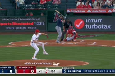 (Point culminant) Jo Adell vole TROIS circuits lors d'une victoire 1-0 contre les Mariners