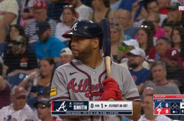 Dominic Smith ajoute pour les Braves avec un circuit en solo au 3e