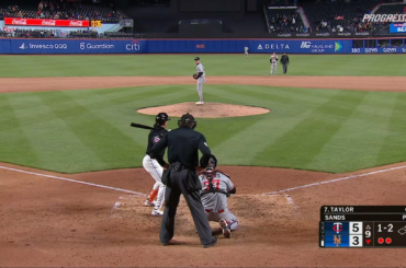 (Point culminant) Cole Sands enregistre l'arrêt pour donner aux Mets leur 12e défaite consécutive